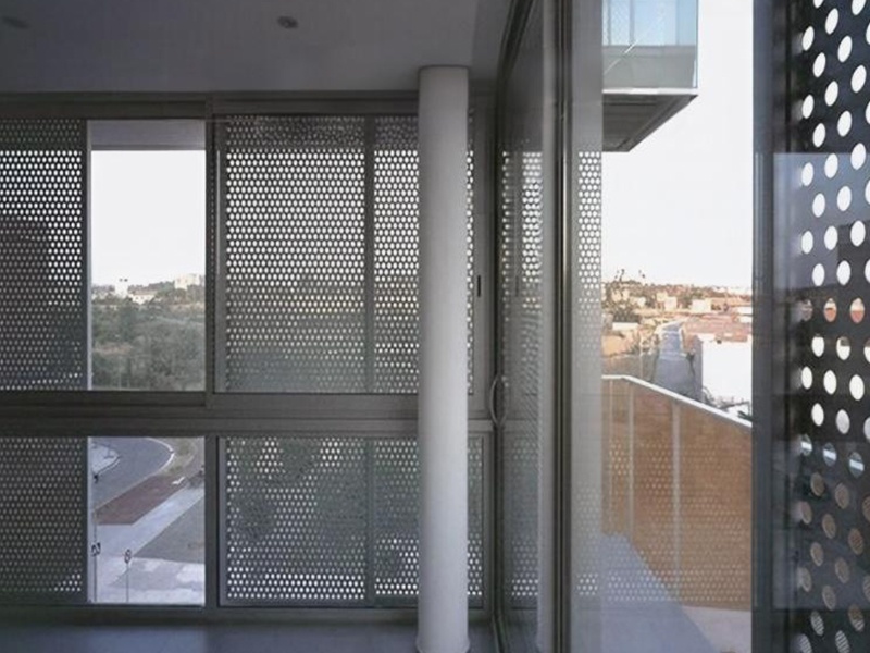 Square hole perforated sheet